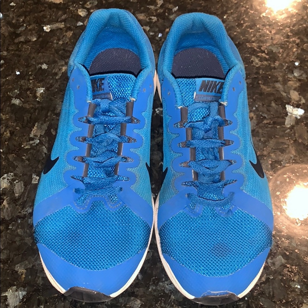Boys Nike mesh sneakers